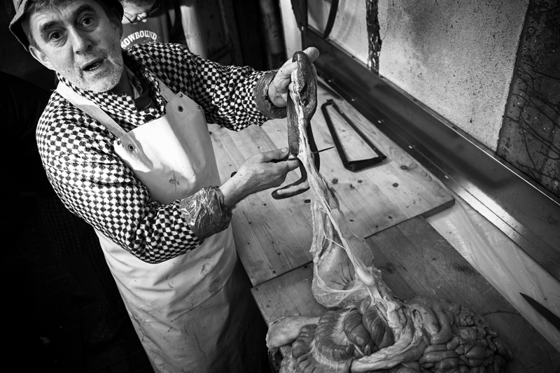 Pan řezník má svoji práci rád - cyklus