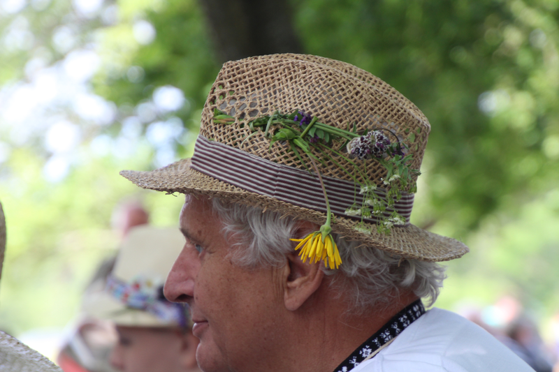 Klobúky IV