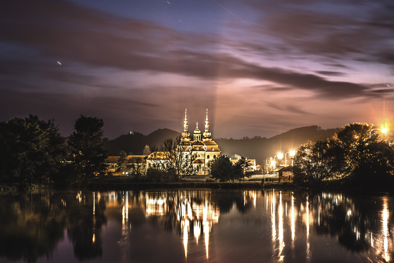 5) Zlatá hodina