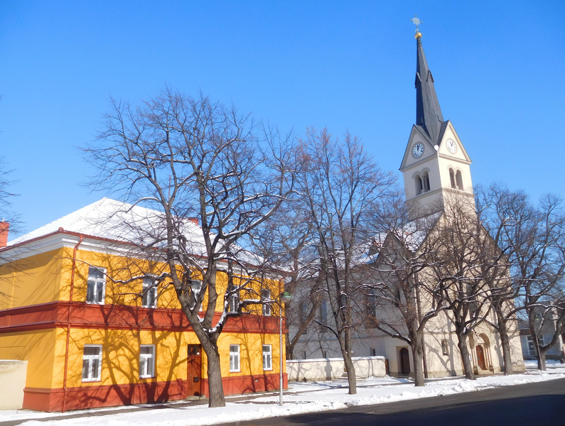 Kostel Všech svatých v Lipově