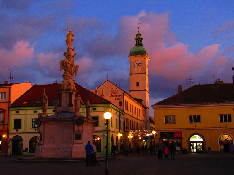 Mariánské náměstí při západu slunce