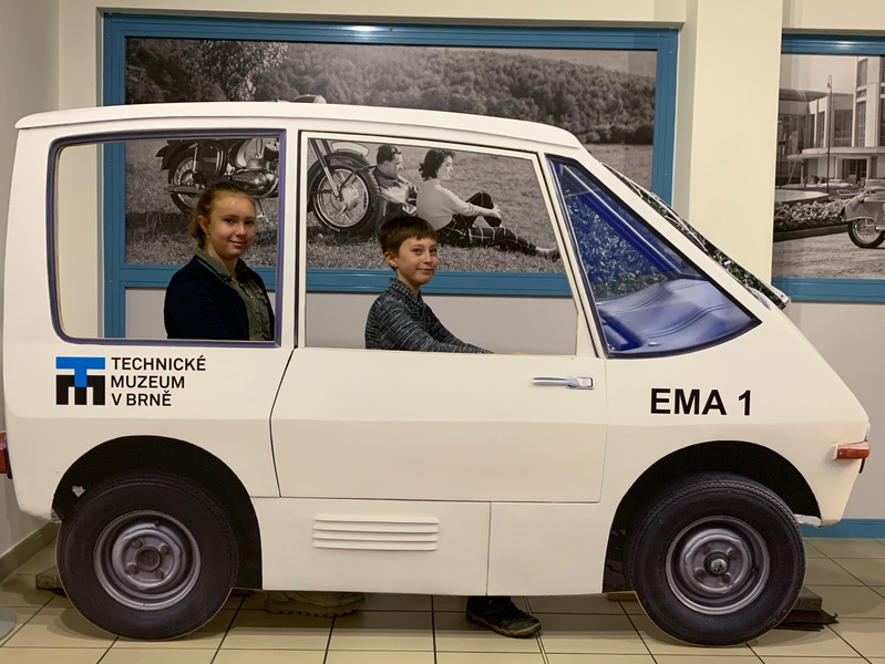 EMA 1 