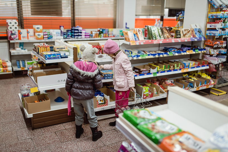 Poslední zákazníci v Jednotě Drslavice