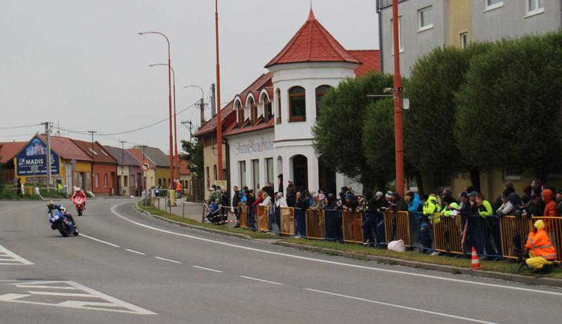 moto závody