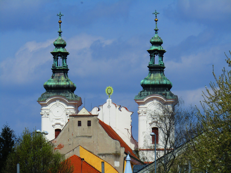 Hradišťský kostel od Jezuitské zahrady