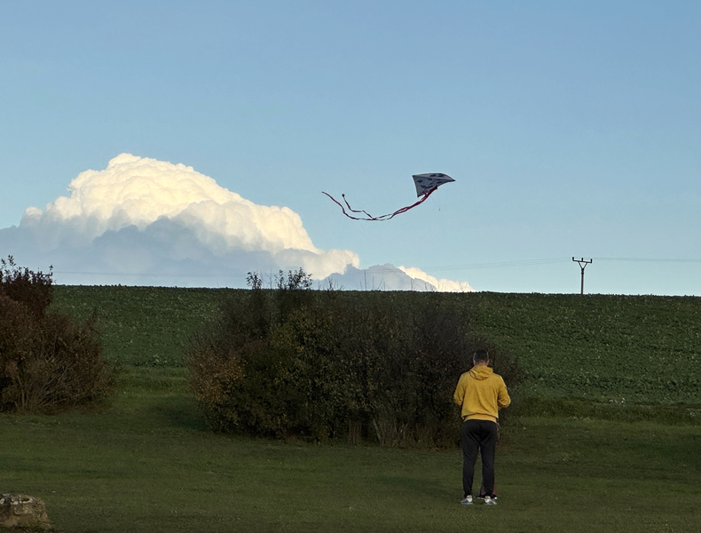 Mraky 2 (drak a mrak)