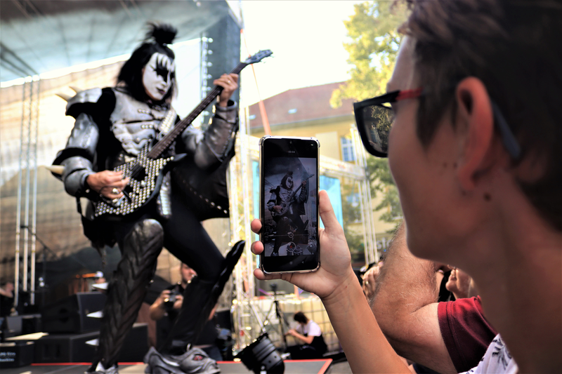 Chci památku na Kiss!