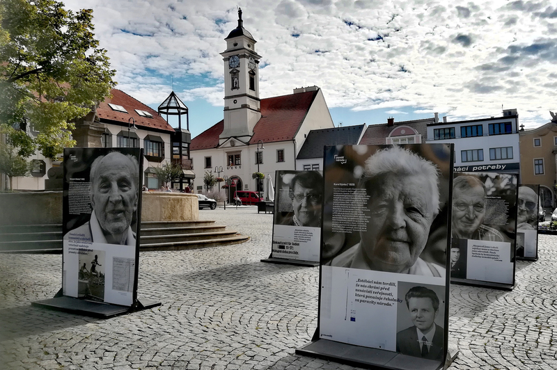 Paměti národa