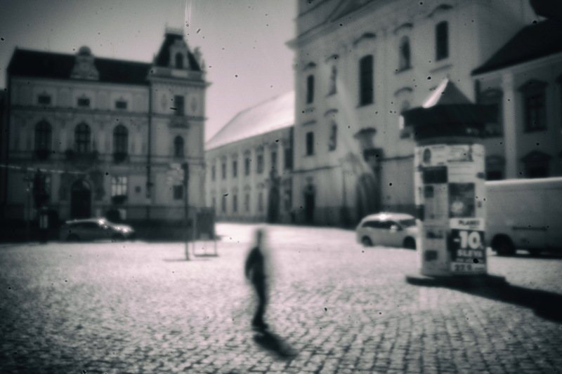 Město dírkou 1