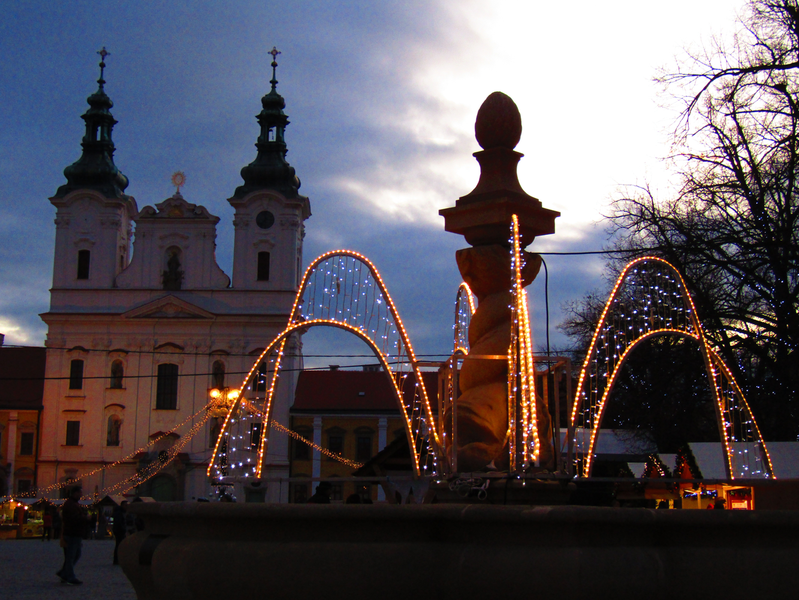 Masarykovo náměstí se světelnou dekoraci