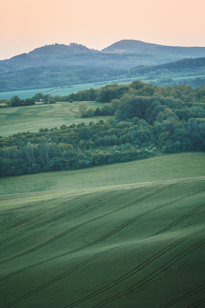 netradiční pohled na hrad Buchlov